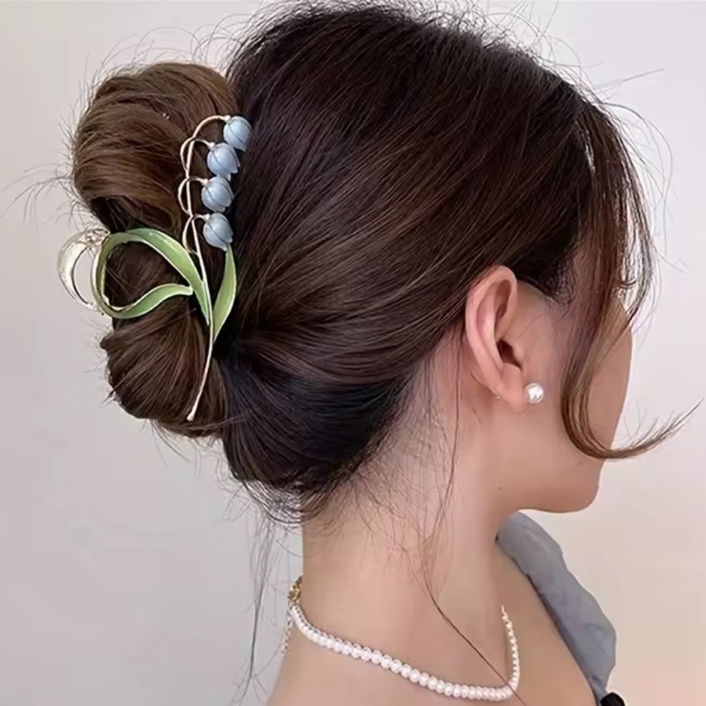 Vintage Garden Blue Lily of the Valley Elegance Hair Clip